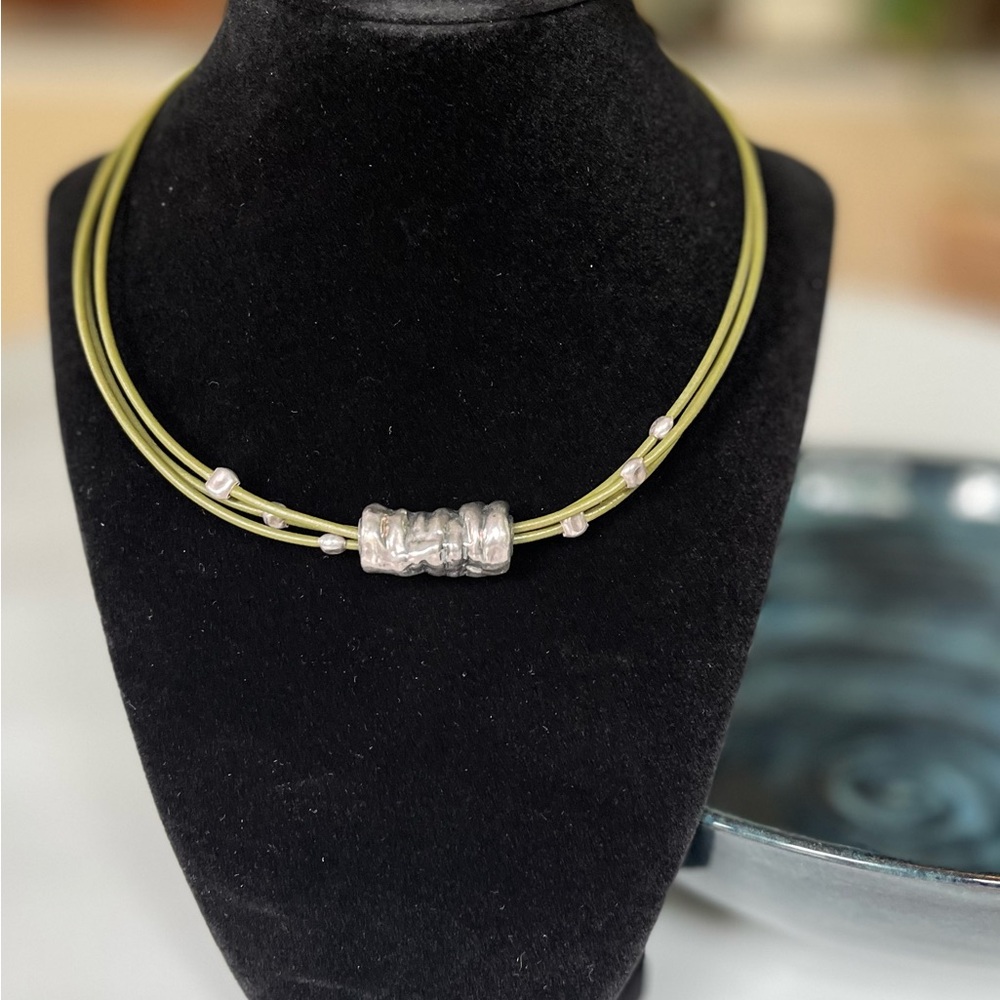 Silpada Silver and Green Necklace with Textured Centerpiece